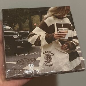 Brandy Melville Cards